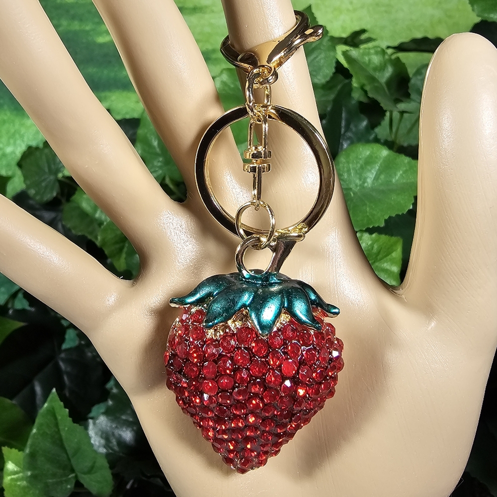 🍓 Charm | Strawberry Keychain Red Rhinestone Crystal bag purse 'Charm' - Picture 10 of 15
